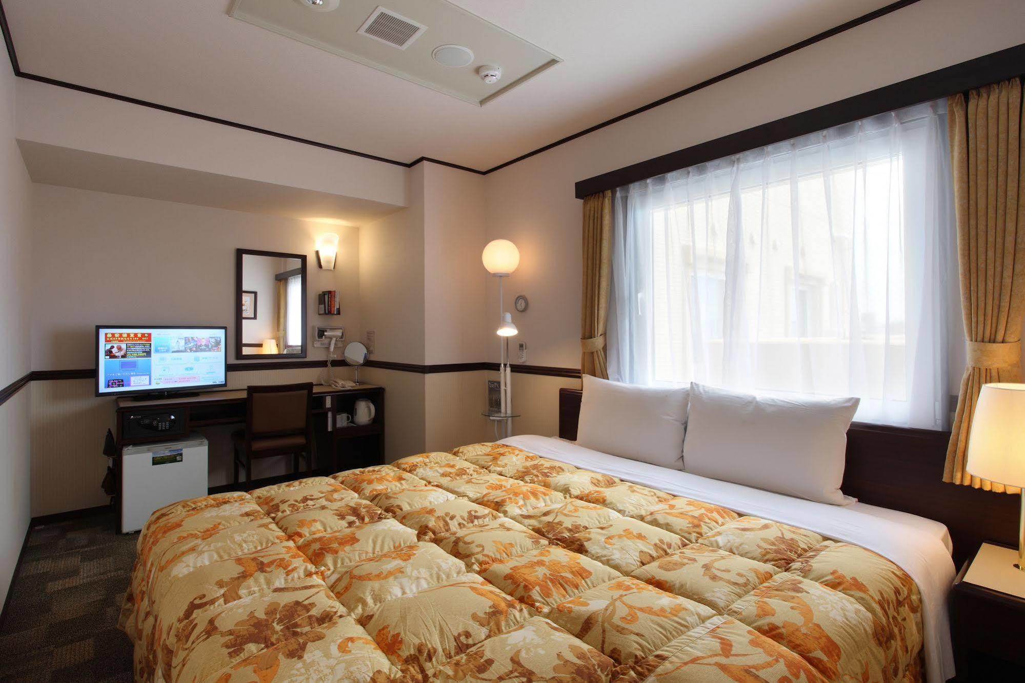 Toyoko Inn Kofu-Eki Minami-Guchi No.1 Luaran gambar