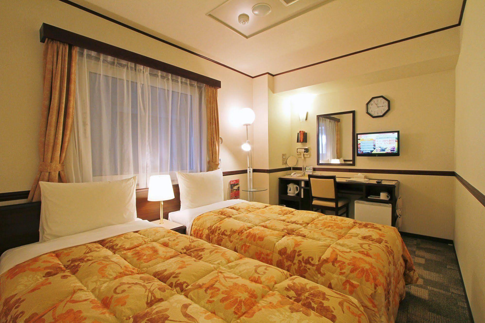 Toyoko Inn Kofu-Eki Minami-Guchi No.1 Luaran gambar